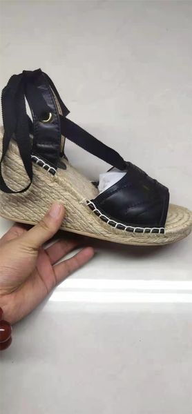 women sandals luxury designer shoes superior quality boutique noble classic vintage brand espadrilles casual size 34--41, Black
women sandals luxury designer shoes superior quality boutique noble classic vintage brand espadrilles casual size 34--41, Black