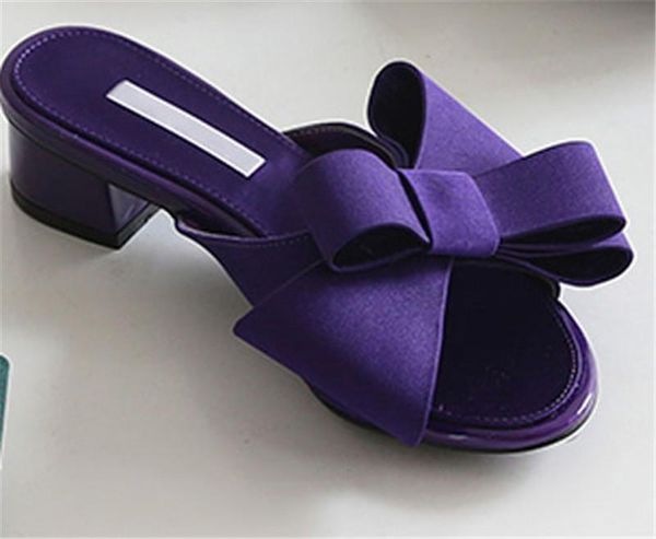 slippers round head thick with open toe sandals and 2021 summer women's shoes wearing a bow flat, Black
slippers round head thick with open toe sandals and 2021 summer women's shoes wearing a bow flat, Black