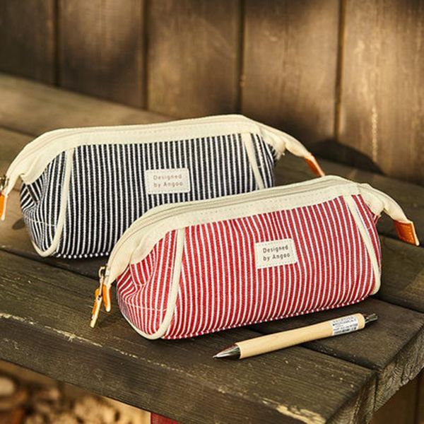 original vintage style large capacity pen bag canvas pencil case receiving bags cosmetic student soft stationery gift
original vintage style large capacity pen bag canvas pencil case receiving bags cosmetic student soft stationery gift