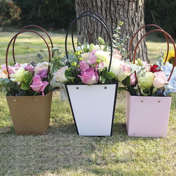 flower box tote bag packaging boxes handy portable gift bags wedding party birthday supplies candy cookies cake waterproof paper wrap
flower box tote bag packaging boxes handy portable gift bags wedding party birthday supplies candy cookies cake waterproof paper wrap
