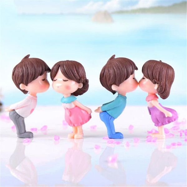 decorative objects & figurines fashion diy micro landscape 2pcs kiss couple miniatures for fairy garden gnomes moss terrariums decoration 
decorative objects & figurines fashion diy micro landscape 2pcs kiss couple miniatures for fairy garden gnomes moss terrariums decoration