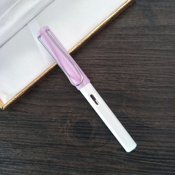 2ne hero's water water eternal 359 half color positive fountain pens ink bag student advertisement fountain pen
2ne hero's water water eternal 359 half color positive fountain pens ink bag student advertisement fountain pen