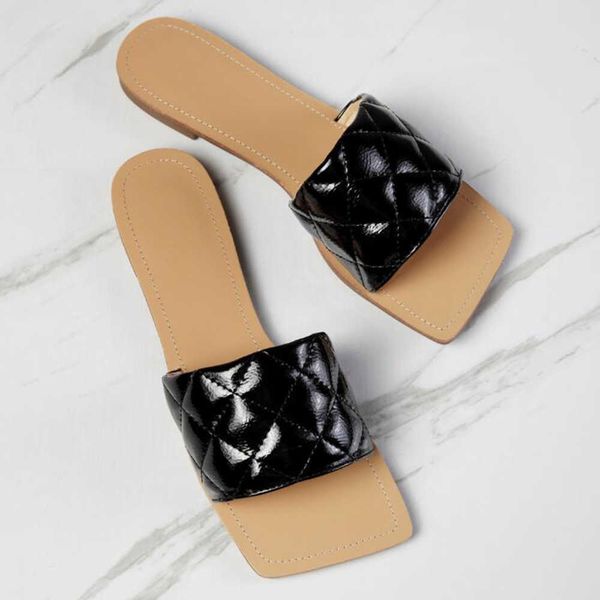 summer shoe's fashion square head flat slippers casual wild women's comfortable large size sh501 210625, Black
summer shoe's fashion square head flat slippers casual wild women's comfortable large size sh501 210625, Black