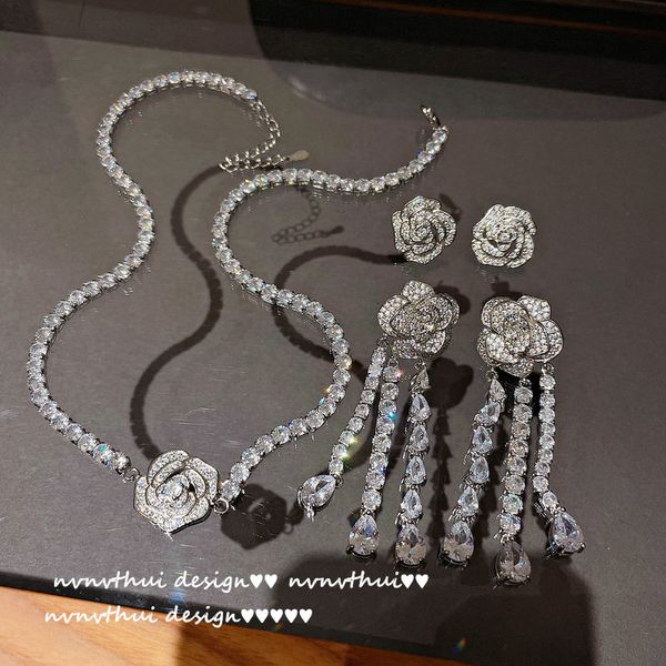 strands strings bright rose earrings plated with 18k white gold camellia zircon full diamond tassel necklace, Black
strands strings bright rose earrings plated with 18k white gold camellia zircon full diamond tassel necklace, Black