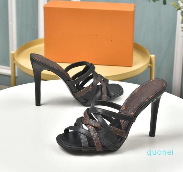 fashion sandals designer shoes summer heel height 10cm pointed sliding box size 35-40 2021, Black
fashion sandals designer shoes summer heel height 10cm pointed sliding box size 35-40 2021, Black