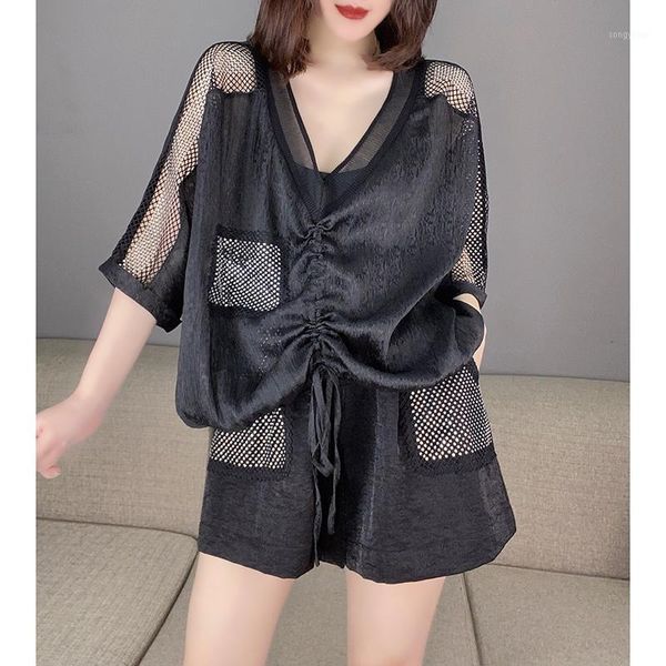 black drawstring half sleeve shirt shorts fashion two-piece suit 2021 summer women's tracksuits, Gray
black drawstring half sleeve shirt shorts fashion two-piece suit 2021 summer women's tracksuits, Gray