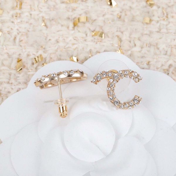 2021 fashion style stud earring with diamond and small pearl for women wedding jewelry gift have box stamp ps3126, Golden
2021 fashion style stud earring with diamond and small pearl for women wedding jewelry gift have box stamp ps3126, Golden