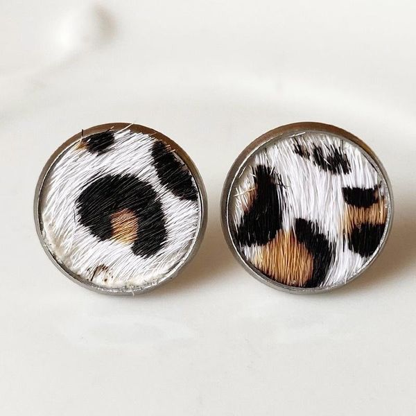 stud leopard genuine leather stainless steel button studs earrings for women, Golden;silver
stud leopard genuine leather stainless steel button studs earrings for women, Golden;silver