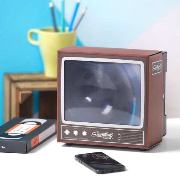 frames diy retro tv shape mobile phone screen magnifier cellphone stand holder video expander 3d movie for display
frames diy retro tv shape mobile phone screen magnifier cellphone stand holder video expander 3d movie for display