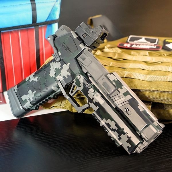 2165gecko launcher rhinoceros toy simulation nylon alloy glock boy started to pull the soft bullet gun
2165gecko launcher rhinoceros toy simulation nylon alloy glock boy started to pull the soft bullet gun