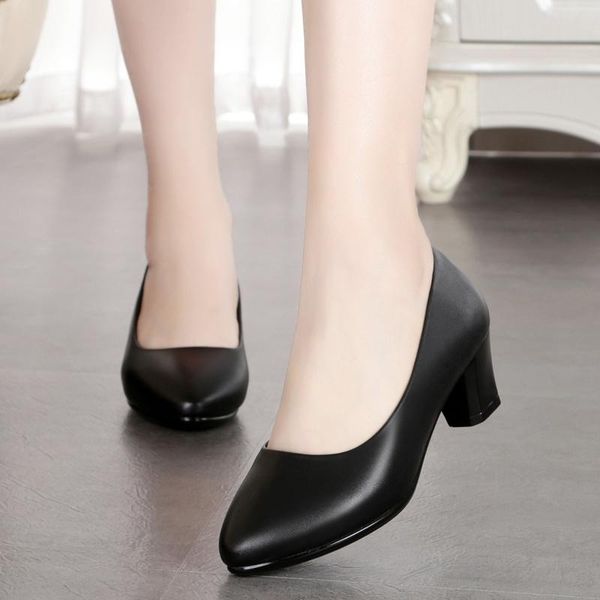 dress shoes office women pumps platform square med heel mature ponit toe black all season non-slip sole female ladies zapatos de mujer
dress shoes office women pumps platform square med heel mature ponit toe black all season non-slip sole female ladies zapatos de mujer