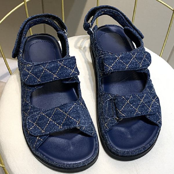 70% off wholesale flip-flops woman luxury hook loop leather casual beach shoes women new arrival flat leisure lady sandals, Black
70% off wholesale flip-flops woman luxury hook loop leather casual beach shoes women new arrival flat leisure lady sandals, Black