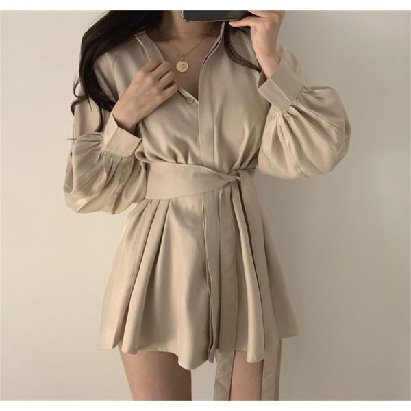 solid casual 2 piece set women turn-down collar lantern sleeve button long shirt dress elastic waist wide leg shorts female sets 210525, White
solid casual 2 piece set women turn-down collar lantern sleeve button long shirt dress elastic waist wide leg shorts female sets 210525, White