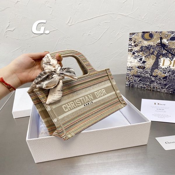 2021 new advanced 3d jacquard embroidery mini tote shopping bag women luxurys designers ysj
2021 new advanced 3d jacquard embroidery mini tote shopping bag women luxurys designers ysj