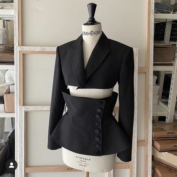 luxury women's short coat21 spring and summer product digner catwalk coat ins net red ultra short backls small suit fashion brand women, Black;brown
luxury women's short coat21 spring and summer product digner catwalk coat ins net red ultra short backls small suit fashion brand women, Black;brown