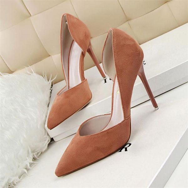 summer women pumps .5cm high heels woman shoes fashion pointed toe wedding party lady dress, Black
summer women pumps .5cm high heels woman shoes fashion pointed toe wedding party lady dress, Black