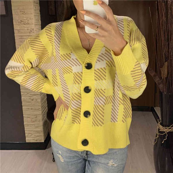 colorfaith new autumn winter women's sweaters plaid checkered buttons cardigans fashionable korean ladies knitwears swc8814 210413, White;black
colorfaith new autumn winter women's sweaters plaid checkered buttons cardigans fashionable korean ladies knitwears swc8814 210413, White;black