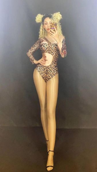 women stage dance costume nightclub female singer show bright leopard long sleeves high street wear bodysuits women's jumpsuits & rompe, Black;white
women stage dance costume nightclub female singer show bright leopard long sleeves high street wear bodysuits women's jumpsuits & rompe, Black;white