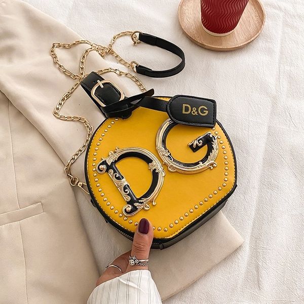 factory n small round bag super fire color contrast foreign style satchel advanced sense single shoulder chain designerss luxuryss hand yw
factory n small round bag super fire color contrast foreign style satchel advanced sense single shoulder chain designerss luxuryss hand yw