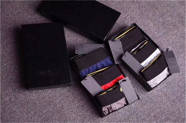 2022 underpants designers brand mens underwear fashion letters pattern with circle boys hiphop boxers 3 pieces boxed active new clothes, Black;white
2022 underpants designers brand mens underwear fashion letters pattern with circle boys hiphop boxers 3 pieces boxed active new clothes, Black;white