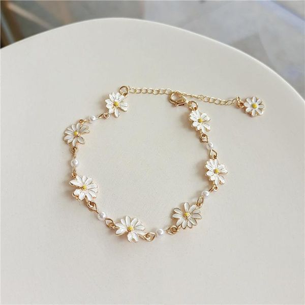 beaded, strands ghidbk fashion sweet daisy flower bracelets personality minimalist flowers pearl bracelet for women party banquet statement, Black
beaded, strands ghidbk fashion sweet daisy flower bracelets personality minimalist flowers pearl bracelet for women party banquet statement, Black