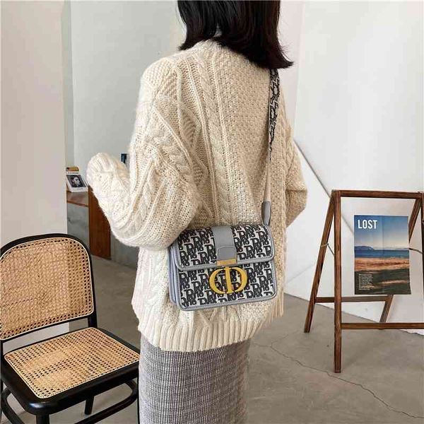 factory store 65% off clearance sale handbags 2021 autumn and women's bag one shoulder trend is broadcast live, Black;red
factory store 65% off clearance sale handbags 2021 autumn and women's bag one shoulder trend is broadcast live, Black;red