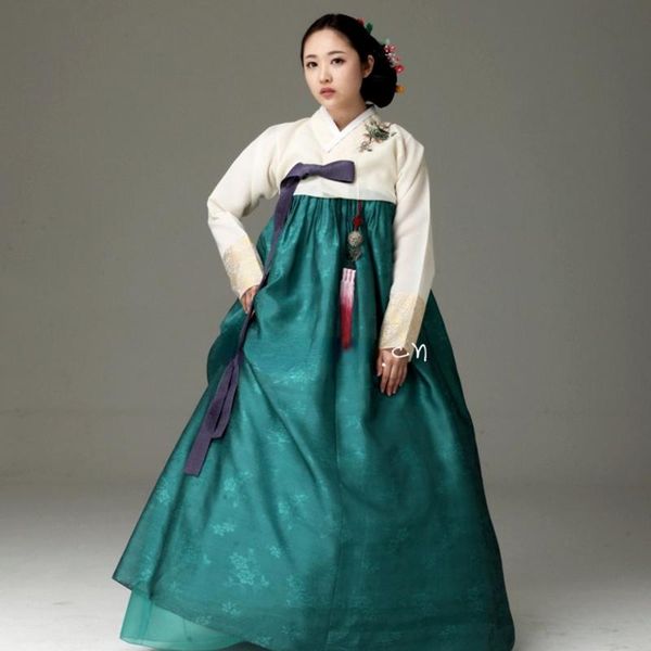 ethnic clothing south korea imported fabrics korean costumes wedding banquet hanbok mother large-scale event, Red
ethnic clothing south korea imported fabrics korean costumes wedding banquet hanbok mother large-scale event, Red