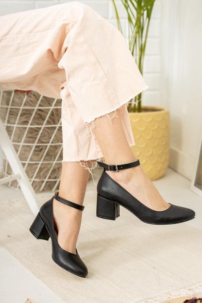 women's black classical heels baretli style dress shoes