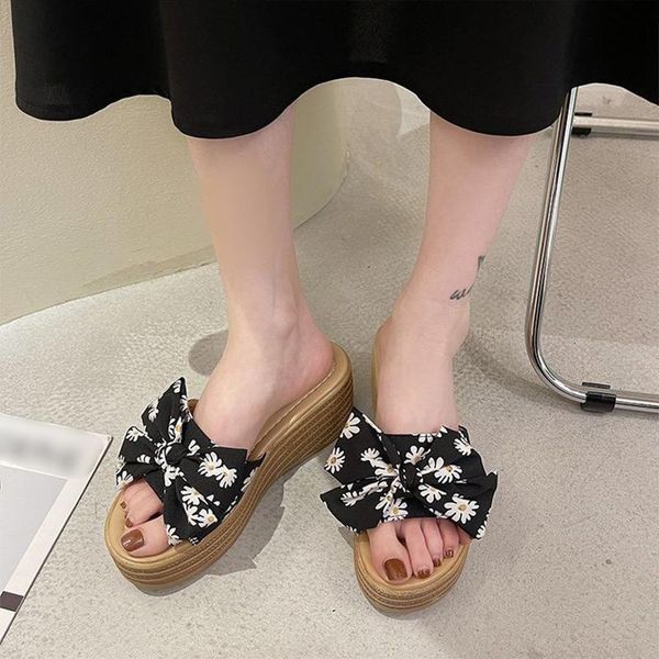 slippers women 2021 refreshing butterfly knot flower printed platform wedges peep toe slides female sweet high heels sandals, Black
slippers women 2021 refreshing butterfly knot flower printed platform wedges peep toe slides female sweet high heels sandals, Black