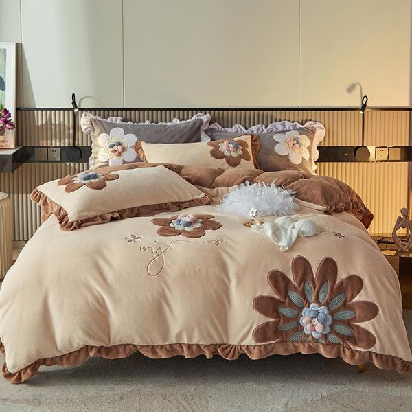 bedding sets super soft velvet fleece warm cozy sunflower embroidery set furry quilt cover bed comforter linen pillowcases
bedding sets super soft velvet fleece warm cozy sunflower embroidery set furry quilt cover bed comforter linen pillowcases