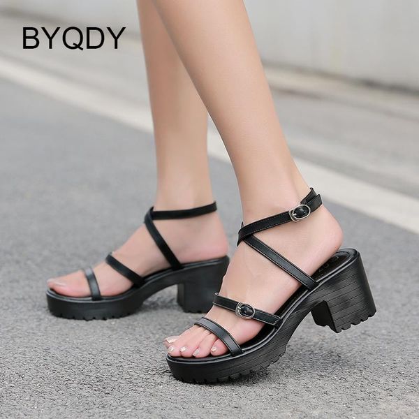 summer platform cross strap black gladiator sandals women chunky heel punk rock shoes 90sfashion buckle high quality
summer platform cross strap black gladiator sandals women chunky heel punk rock shoes 90sfashion buckle high quality