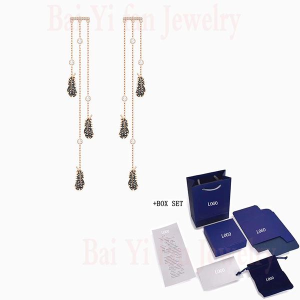 fashion swa naughty chandelier pierced earrings elegant feather pendant pattern crystal female wild jewelry romantic gift stud, Golden;silver 
fashion swa naughty chandelier pierced earrings elegant feather pendant pattern crystal female wild jewelry romantic gift stud, Golden;silver