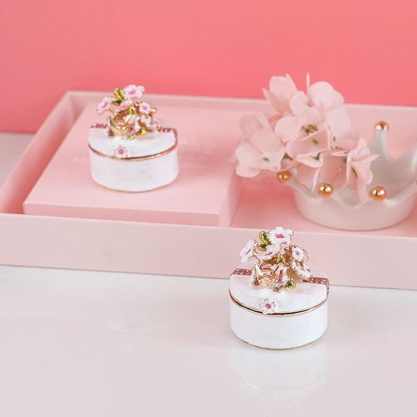 jewelry pouches, bags hoseng exquisite white pink cherry blossom box earrings necklace ring round storage case elegant package gift hs_687, Pink;blue
jewelry pouches, bags hoseng exquisite white pink cherry blossom box earrings necklace ring round storage case elegant package gift hs_687, Pink;blue