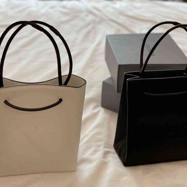 luxury handbags and storage designer handbags bale leather mobile everyday mini tote shopping women's fashion
luxury handbags and storage designer handbags bale leather mobile everyday mini tote shopping women's fashion