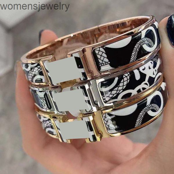copper enamel fashion bangle luxury jewelry women's and men's rose gold bracelet designer bracelets with original box, Black
copper enamel fashion bangle luxury jewelry women's and men's rose gold bracelet designer bracelets with original box, Black