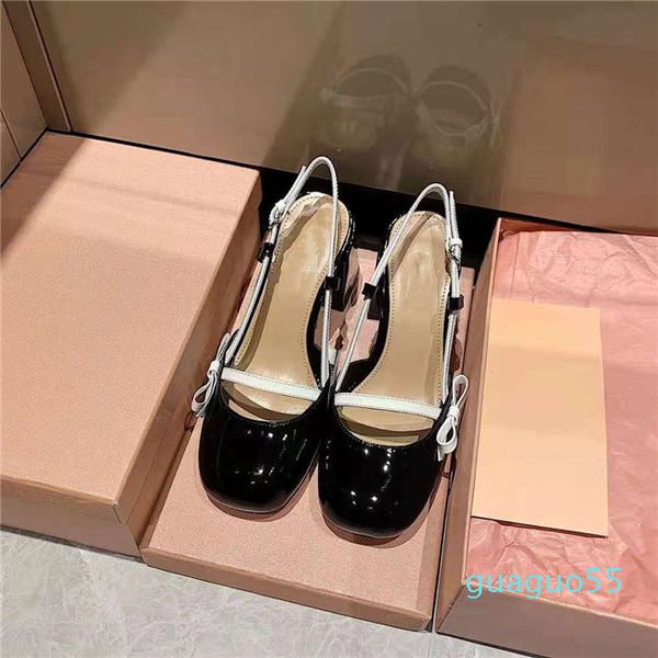 designer sandals luxury quality casual shoes flat toe design unique texture style bow decoration fashionable versatile high-end, Black
designer sandals luxury quality casual shoes flat toe design unique texture style bow decoration fashionable versatile high-end, Black