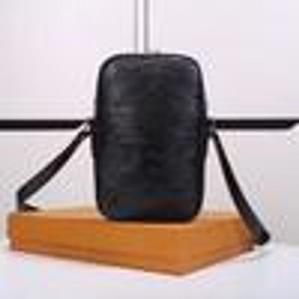 libobo6_1 4esa m53417 backpacks handbags iconic handles shoulder bags totes cross body bag clutches evening oxidized leather business, Red;black
libobo6_1 4esa m53417 backpacks handbags iconic handles shoulder bags totes cross body bag clutches evening oxidized leather business, Red;black