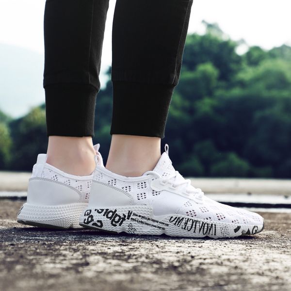 2021 women men sport big size running shoes breathable mesh red black white blue green runners trainers sneakers code: lx34-g07
2021 women men sport big size running shoes breathable mesh red black white blue green runners trainers sneakers code: lx34-g07