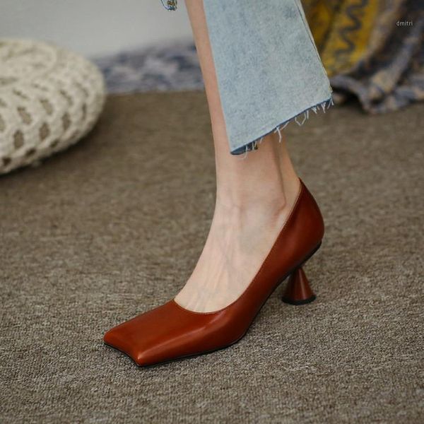 dress shoes real leather irregular square toe design women thick-heeled niche retro temperament women's pumps vintage single, Black
dress shoes real leather irregular square toe design women thick-heeled niche retro temperament women's pumps vintage single, Black