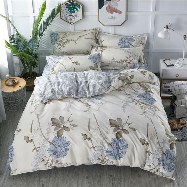bedding sets passing years cotton printed pillowcase quilt cover bed sheet size king four-piece set
bedding sets passing years cotton printed pillowcase quilt cover bed sheet size king four-piece set