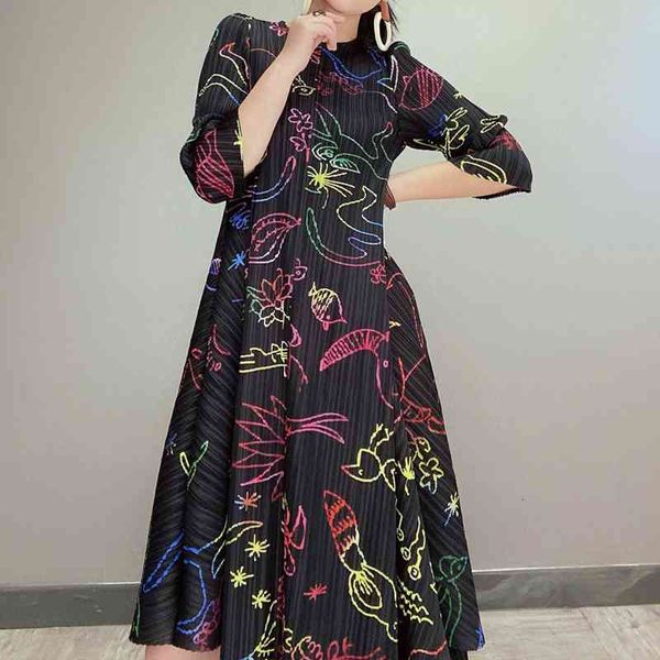 dress autumn miyake plissate painted underwater world ladies vintage plus size female indie designer clothes, Black;gray
dress autumn miyake plissate painted underwater world ladies vintage plus size female indie designer clothes, Black;gray