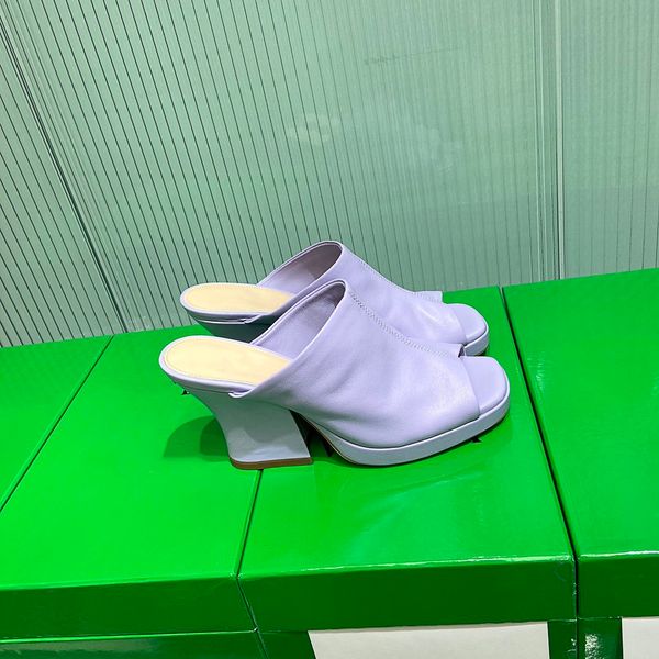 2021ss women slides womens scuffs slipper luxurys designers shoes high heels genuine leather lady paris summer beach pumps, Black
2021ss women slides womens scuffs slipper luxurys designers shoes high heels genuine leather lady paris summer beach pumps, Black