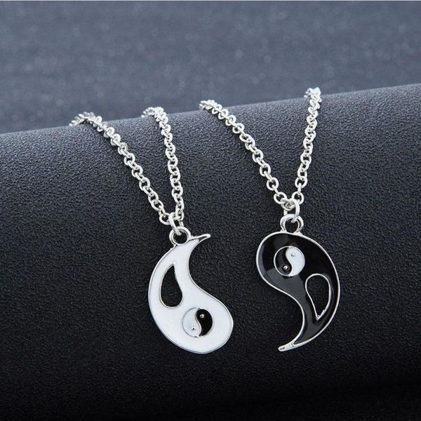 pendant necklaces 2pcs/set couple chinese tai chi gossip banish bad luck charm chainnecklace jewelry lovers valentine's gift, Silver
pendant necklaces 2pcs/set couple chinese tai chi gossip banish bad luck charm chainnecklace jewelry lovers valentine's gift, Silver