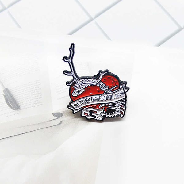animal skeleton frame embraces red letter ribbon winding creative design oil dropping brooch trend badge jewelry, Gray
animal skeleton frame embraces red letter ribbon winding creative design oil dropping brooch trend badge jewelry, Gray