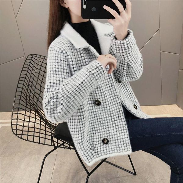 women's jackets women 2021 autumn winter imitation mink cashmere cardigan coat female long sleeve plaid warm casual knitted sweaters x2, Black;brown
women's jackets women 2021 autumn winter imitation mink cashmere cardigan coat female long sleeve plaid warm casual knitted sweaters x2, Black;brown