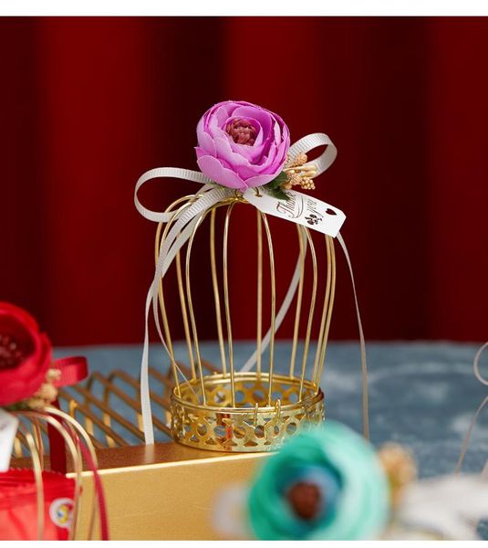 20pcs wedding crown gift box tinplate birdcage candy chocolate baby favor boxes flower packaging bags party supplie wrap
20pcs wedding crown gift box tinplate birdcage candy chocolate baby favor boxes flower packaging bags party supplie wrap