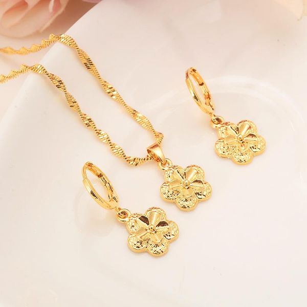 earrings & necklace gold color cute flower pendant necklaces elegant jewerly set for women exquisite dubai arab african jewelry, Silver
earrings & necklace gold color cute flower pendant necklaces elegant jewerly set for women exquisite dubai arab african jewelry, Silver