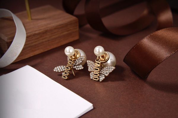 70% off luxury jewelry butterfly earrings, Golden;silver
70% off luxury jewelry butterfly earrings, Golden;silver