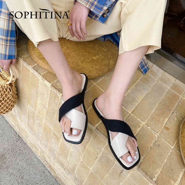 sophitina leisure women slippers outer wear flat flip flops fashion shoes stitching female shoes arrival ao698 210513, Black
sophitina leisure women slippers outer wear flat flip flops fashion shoes stitching female shoes arrival ao698 210513, Black