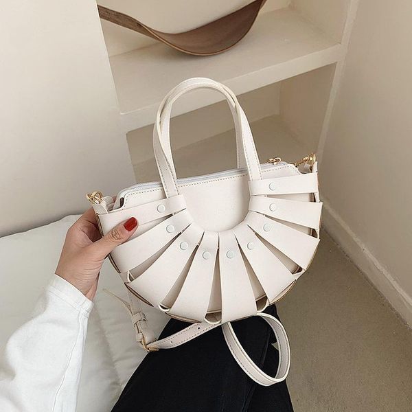 totes ins net red bag women's fashion woven 2021 korean style messenger personalized one shoulder
totes ins net red bag women's fashion woven 2021 korean style messenger personalized one shoulder